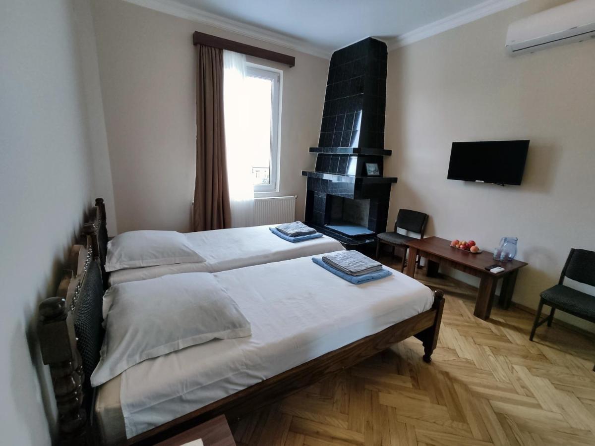 Guesthouse White Swan Kobuleti Dış mekan fotoğraf