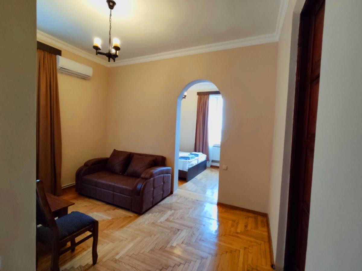 Guesthouse White Swan Kobuleti Dış mekan fotoğraf