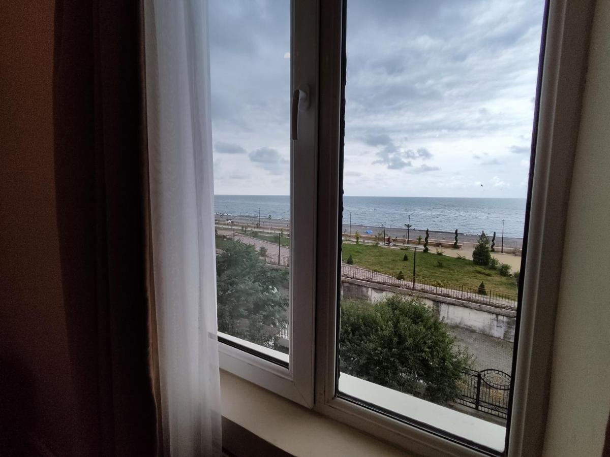 Guesthouse White Swan Kobuleti Dış mekan fotoğraf