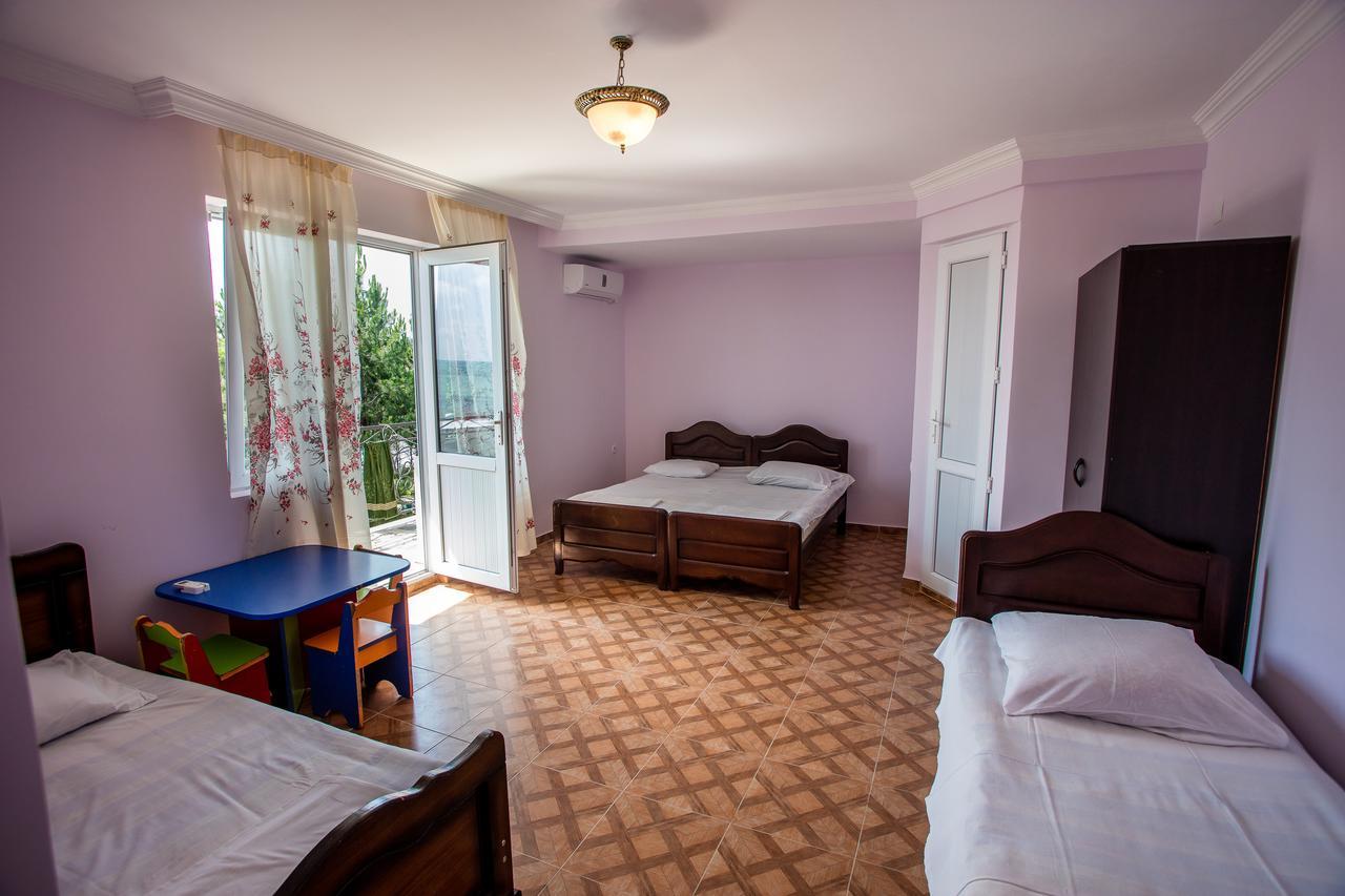 Guesthouse White Swan Kobuleti Dış mekan fotoğraf